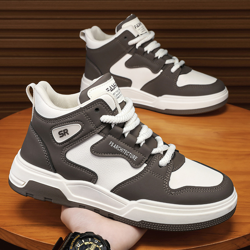 Sneakers da uomo alte di desig - Badminton Shoes recensione e prezzo